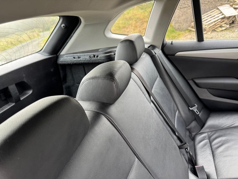 BMW, X1, Estate, 2011, Manual, 1995 (cc), 5 doors