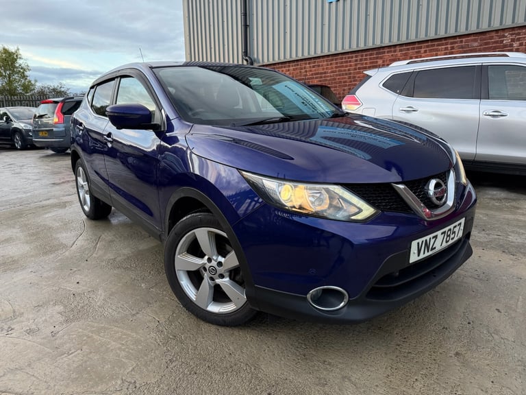 2016 Nissan Qashqai 1.5 dCi N-Connecta 5dr 3 MONTHS WARRANTY, SPARE REMOTE KEY, 2 OWNERS HATCHBAC...