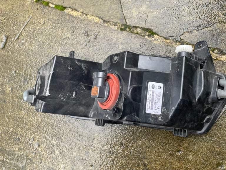 VW POLO 6C 6R FRONT FOG LAMP LIGHT RIGHT SIDE (2014-2017)