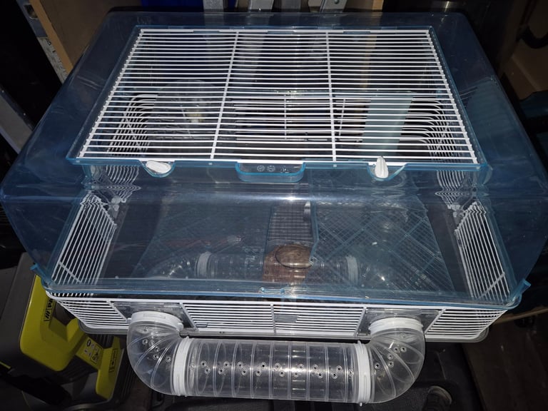 Hamster cage