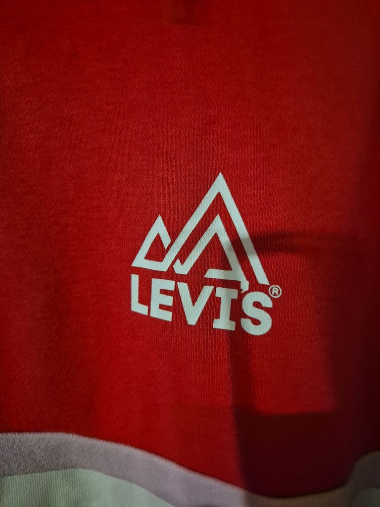 BNWT ladies quarter zip size S (UK 8-12)