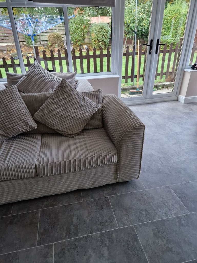 Beige sofa's 