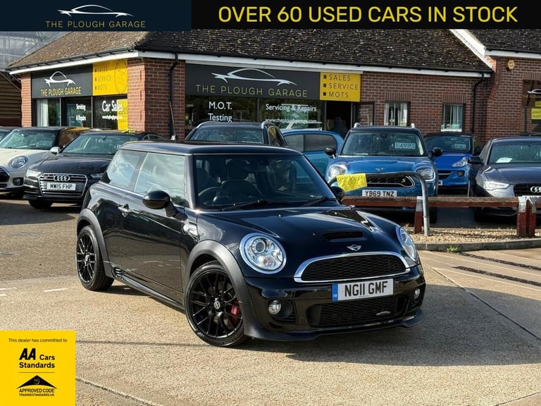image for 2011 MINI Hatch 1.6 John Cooper Works Hatchback 3dr Petrol Manual Euro 5 (211 ps) HATCHBACK Petro...