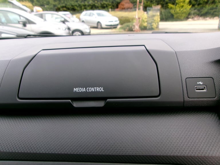 2023 Dacia Sandero 1.0 TCe Essential Euro 6 (s/s) 5dr HATCHBACK Petrol Manual