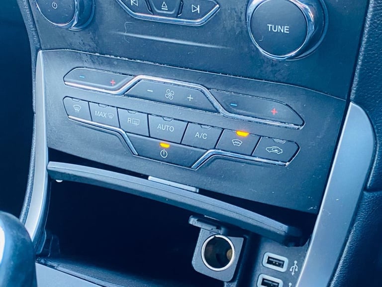 2018 Ford Galaxy 2.0 EcoBlue Zetec MPV 5dr Diesel Manual Euro 6 (s/s) (120 ps) MPV Diesel Manual