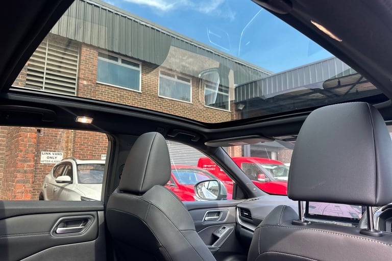 2025 Nissan Qashqai 1.5 E-Power Tekna [Bose] 5dr Auto Hatchback Hybrid Automatic