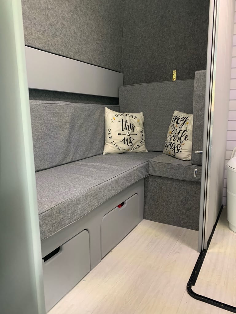Camper Van