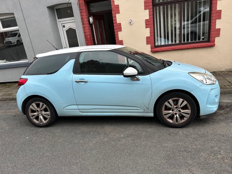 Citroen, DS3, Hatchback, 2010, Manual, 1598 (cc), 3 doors