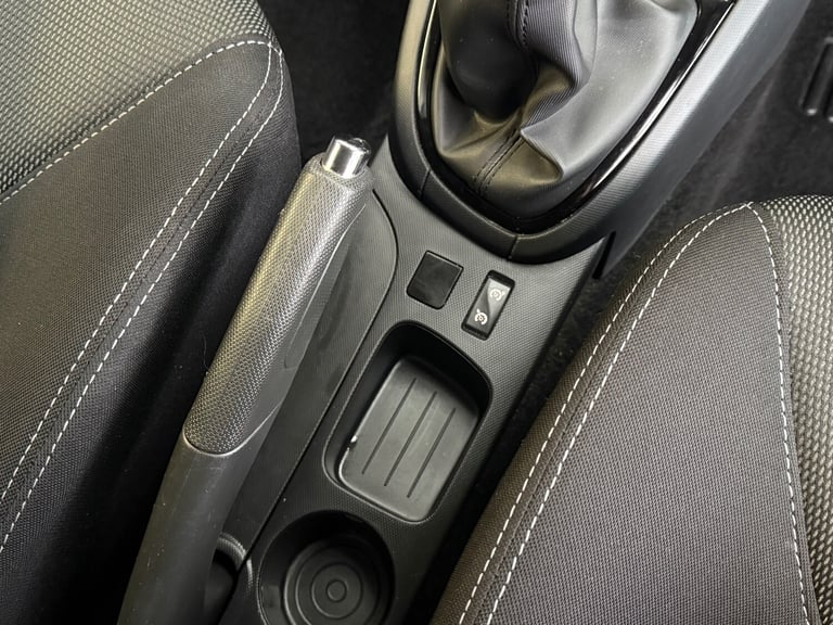 2014 Renault Clio 1.2 16V Dynamique MediaNav 5dr HATCHBACK Petrol Manual