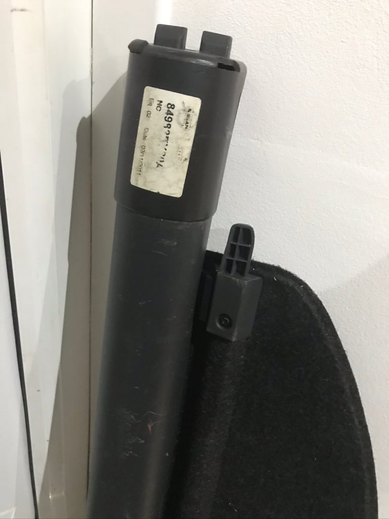 Nissan Qashqai +2 Ntec plus sliding boot shelf 