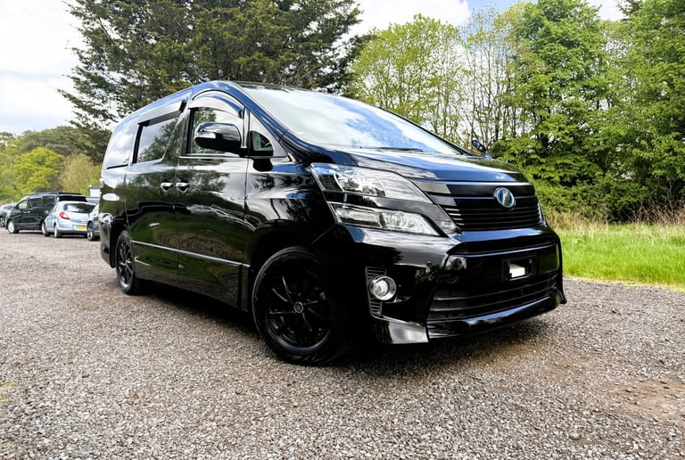 FRESH IMPORT 2014 TOYOTA VELLFIRE 2.4 PETROL/ELECTRIC HYBRID ULEZ COMPLIANT