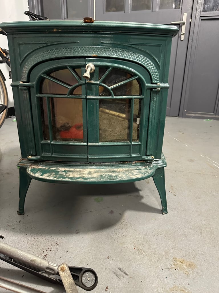 image for Cast iron gas stove 