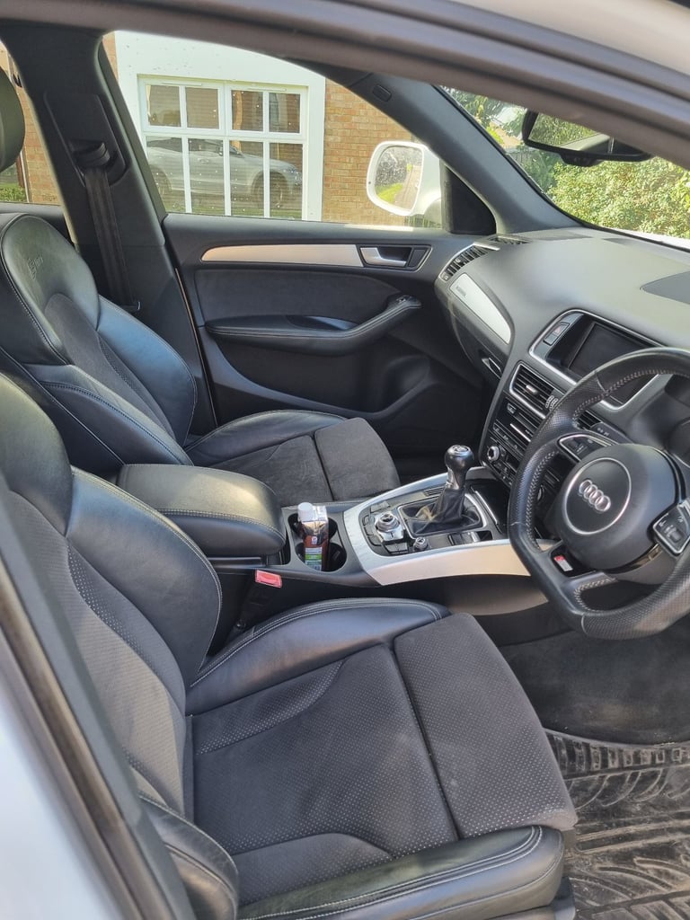 Audi Q5 2014 sline black edition Manual