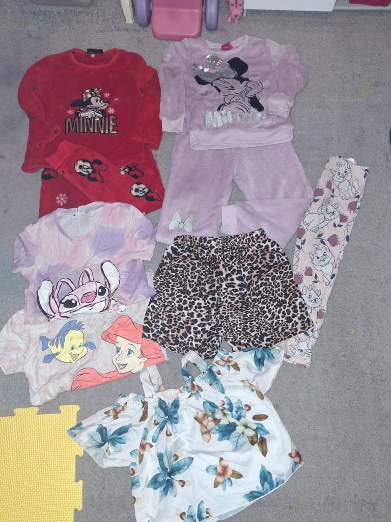 Free kids clothes