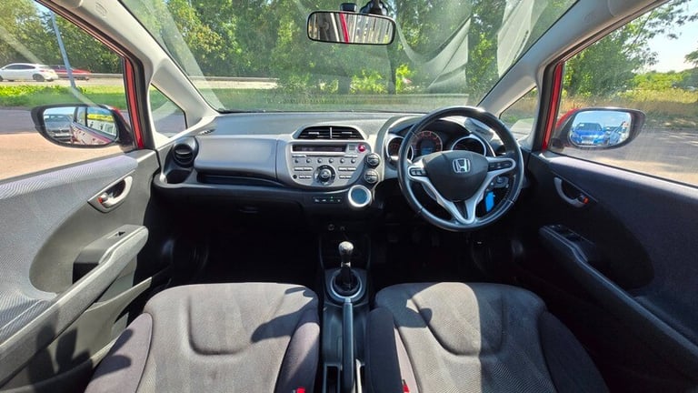 Honda Jazz I-VTEC EX