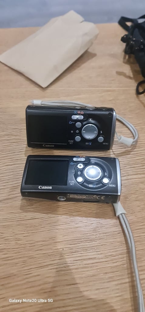 2 canon cameras 