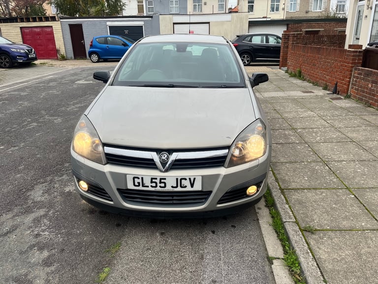 VAUXHALL ASTRA AUTOMATIC 1.8 PETROL PORTSMOUTH 