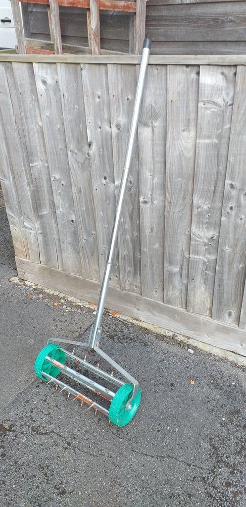 Lawn Aerator 