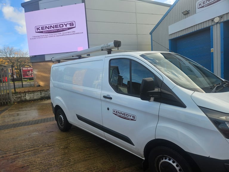 Ford, TRANSIT CUSTOM, Panel Van, 2014, Manual, 2198 (cc)