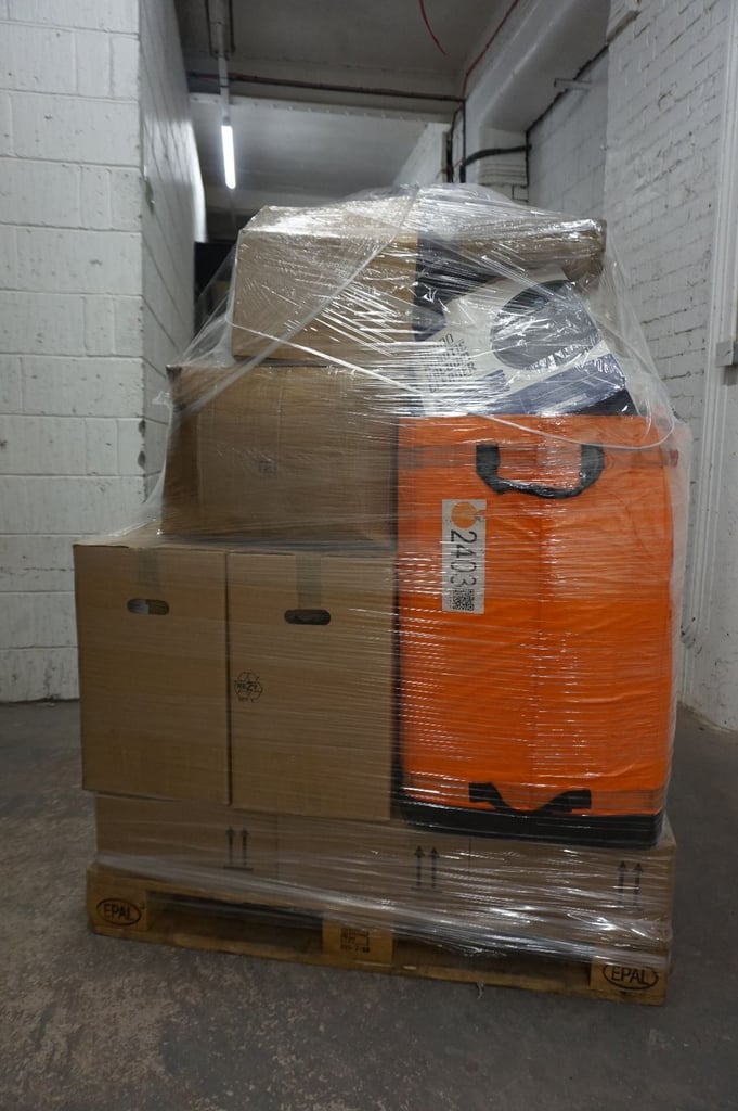 image for Huge Pallet Different Items Job Lot/Bundle Car Boot/Online Sales PROFIT GUARANTEED, LAST CHANCE