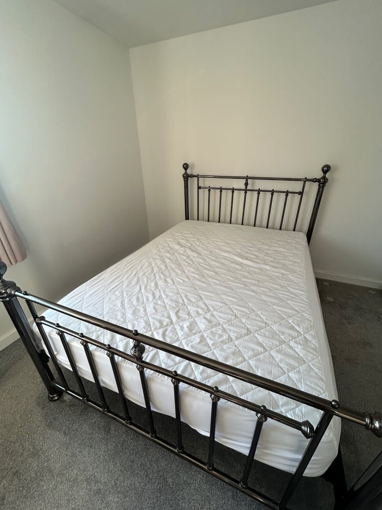Double bed with memory foam mattress