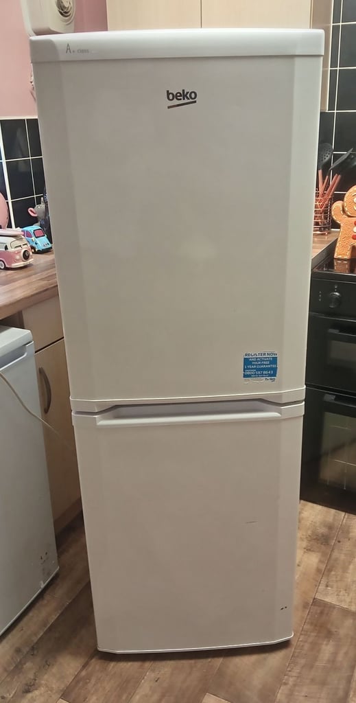 image for Fridge freezer frost free 
