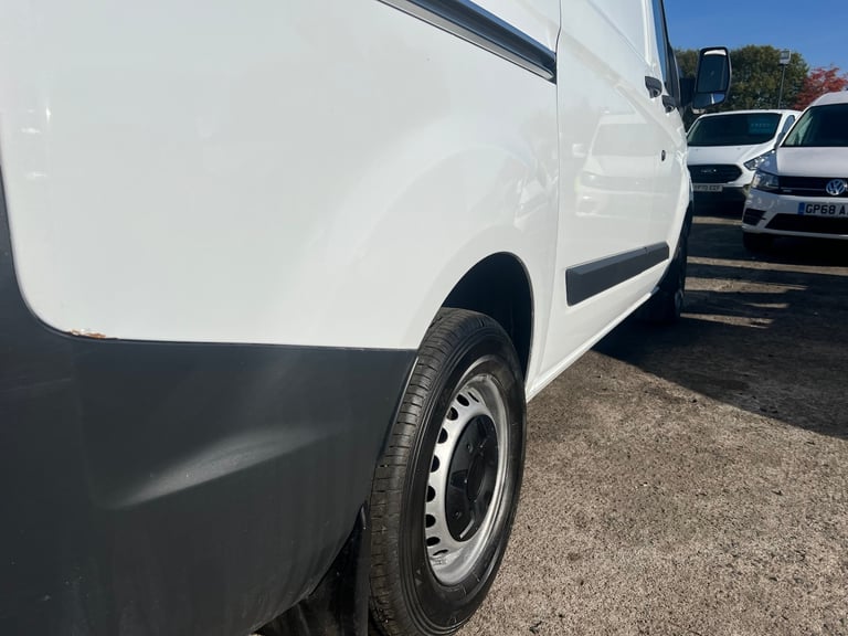 2016 Ford Transit Custom 2.0 TDCi 105ps Low Roof Van PANEL VAN Diesel Manual