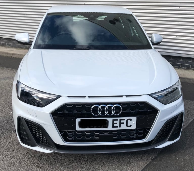 Audi, A1, Hatchback, 2020, Semi-Auto, 999 (cc), 5 doors