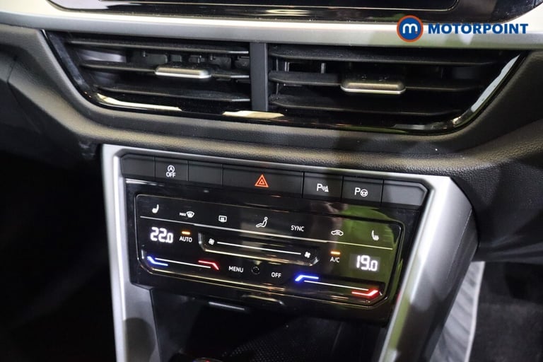 2022 Volkswagen T-Roc 1.5 TSI Life 5dr DSG SUV Petrol Automatic