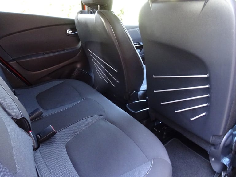 Renault Captur 1.5 dCi 90 Dynamique S Nav 5dr Automatic **ONLY 24000 MILES**