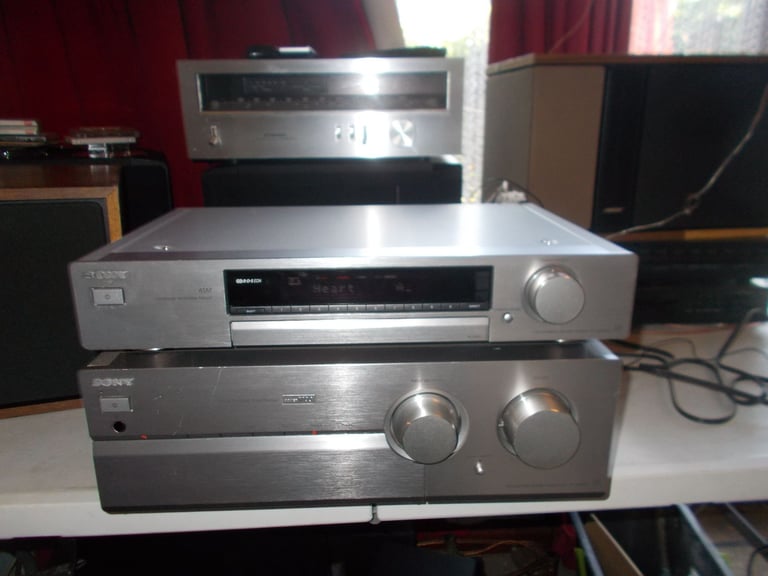 ST-SB920 QS ASM SILVER HIGH END FM AM RDS TUNER