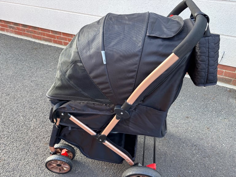 Pet stroller/ pram