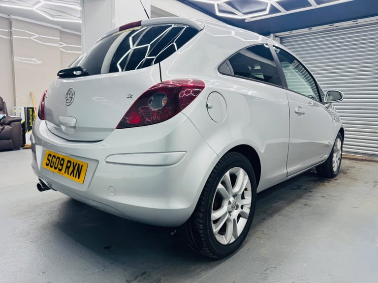 2009 Vauxhall Corsa 1.2i 16v SXi 3dr HATCHBACK Petrol Manual