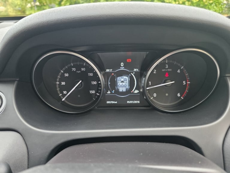 2016 Land Rover Discovery Sport 2.0 TD4 SE 5DR Manual Estate Diesel Manual