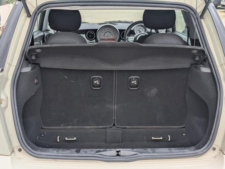 2008 MINI Hatch 1.6 Cooper 3dr HATCHBACK PETROL Manual