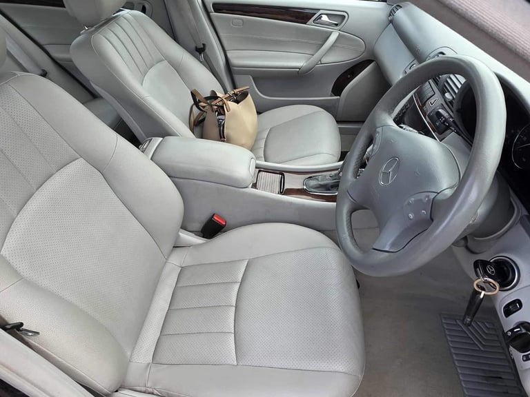 MERCEDES C320 CDI V6 7G-TRONIC ESTATE