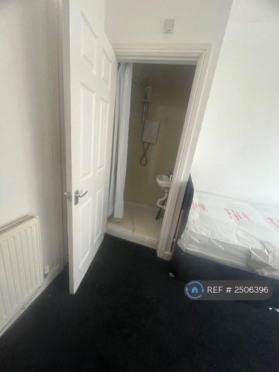 4 bedroom house in Harford Street, Middlesbrough, TS1 (4 bed) (#2506396)
