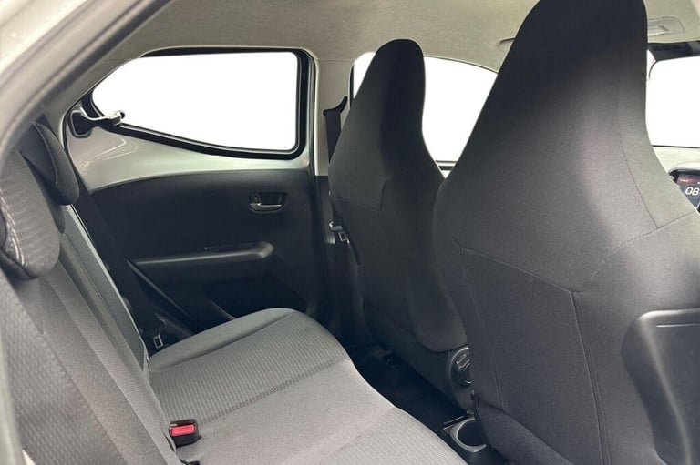 2021 71 TOYOTA AYGO 1.0 VVT-I X-PLAY HATCHBACK 5DR PETROL MANUAL EURO 6 (S/S) (7