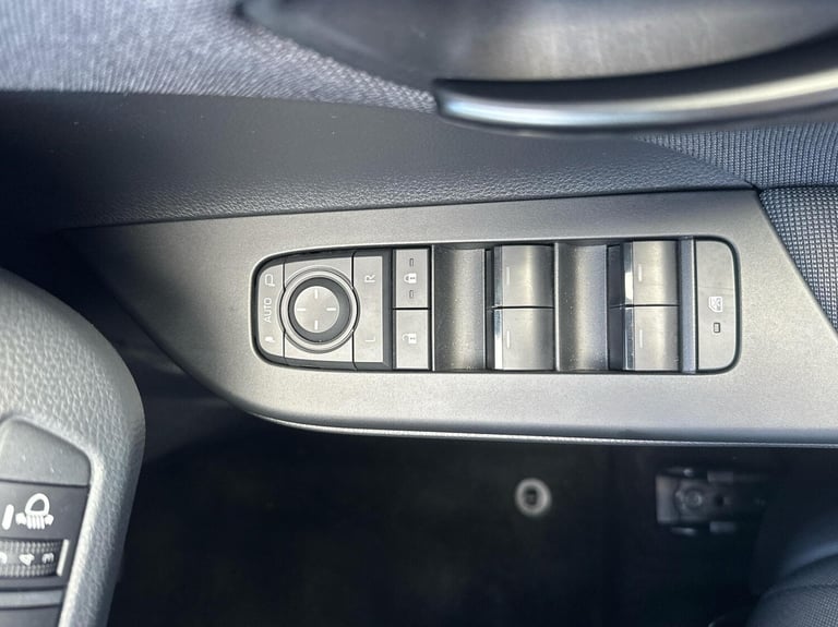 2024 Toyota C-HR 2.0 PHEV Design 5dr CVT SUV Hybrid Automatic