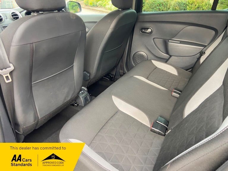 2015 15 Dacia Sandero STEPWAY LAUREATE 1.5 DCI