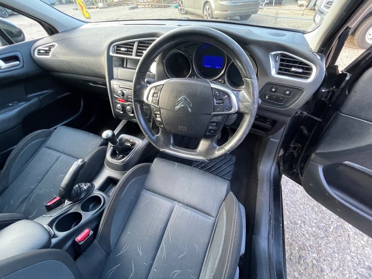 2012 Citroen C4 1.6 HDi VTR+ 5dr HATCHBACK Diesel Manual - Image 17