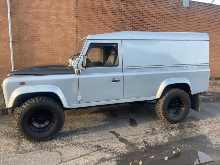  Land Rover Defender 110 Hard Top TDCi Diesel