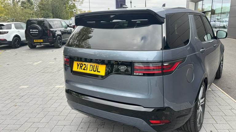 2021 Land Rover Discovery 3.0 D300 R-Dynamic HSE 5dr Auto ESTATE DIESEL Automatic