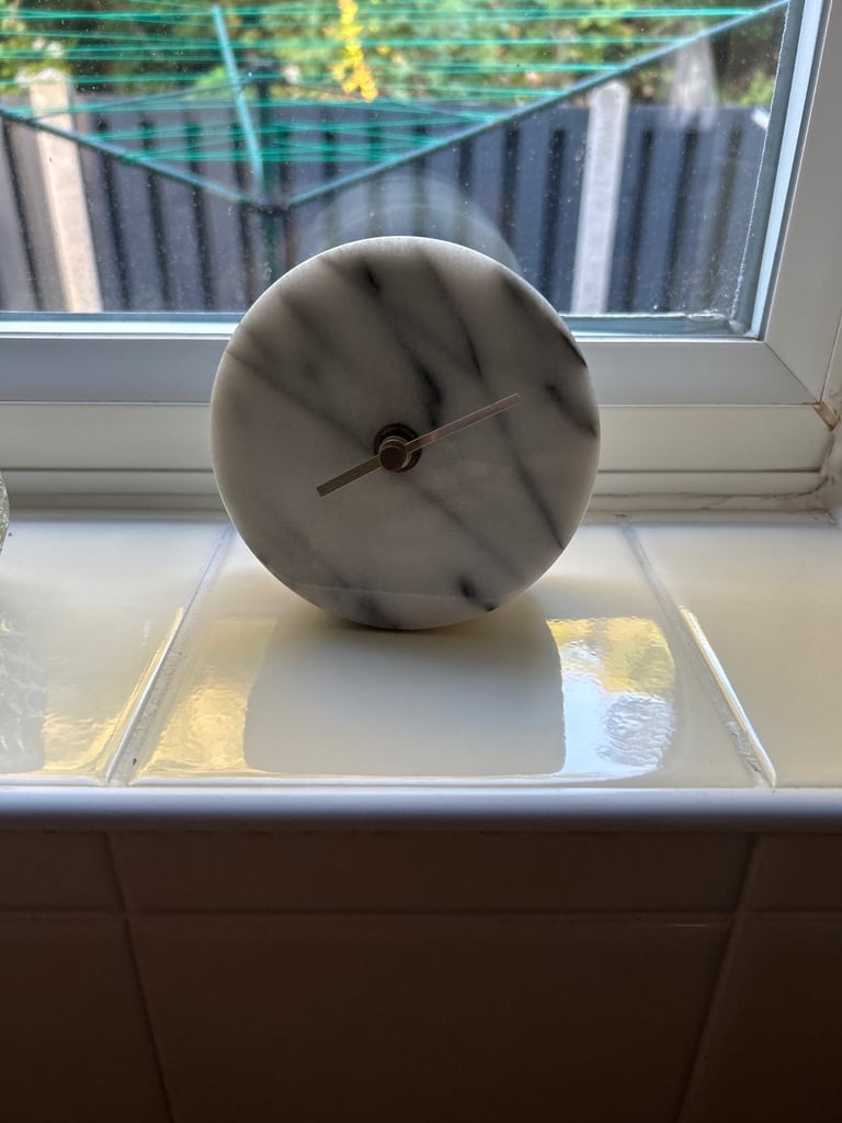image for Marble, heavy desktop clock working 