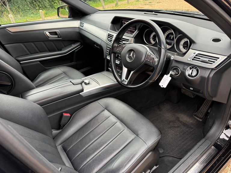 2013 Mercedes-Benz E Class 2.1 E220 CDI SE Saloon 4dr Diesel G-Tronic+ Euro 5