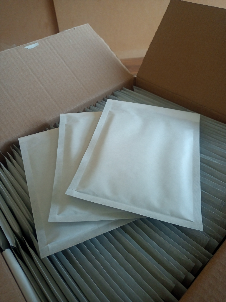 Padded Small Envelopes