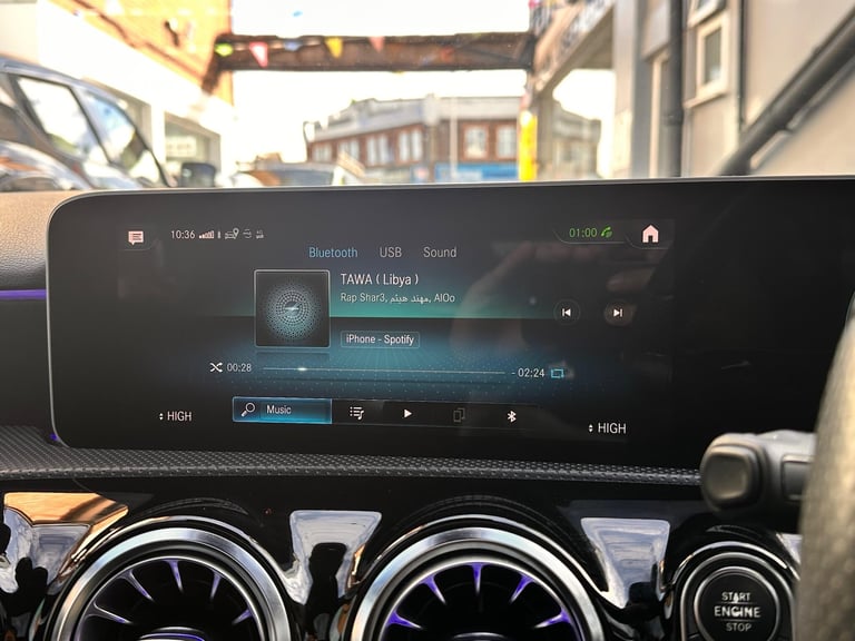 2019 Mercedes-Benz A-Class 1.3 A200 AMG Line (Premium) 7G-DCT Euro 6 (s/s) 5dr HATCHBACK Petrol A...