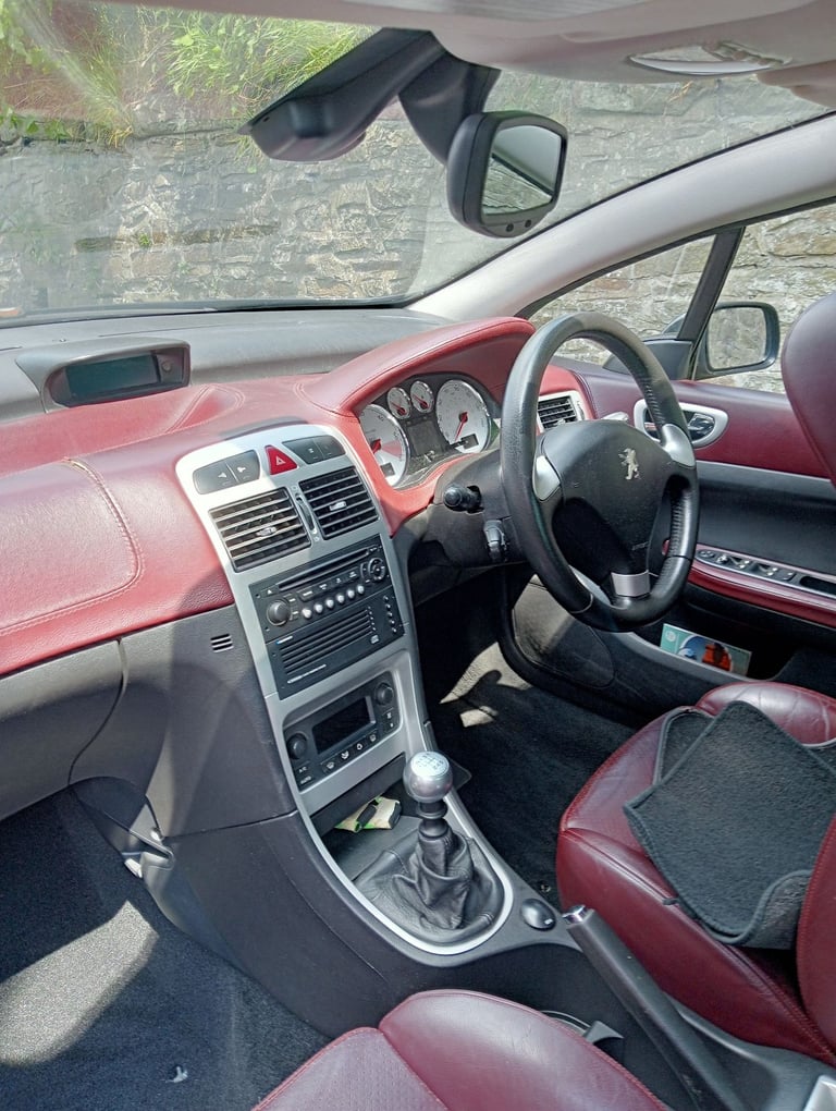 Peugeot, 307, Convertible, 2006, Manual, 1997 (cc), 2 doors