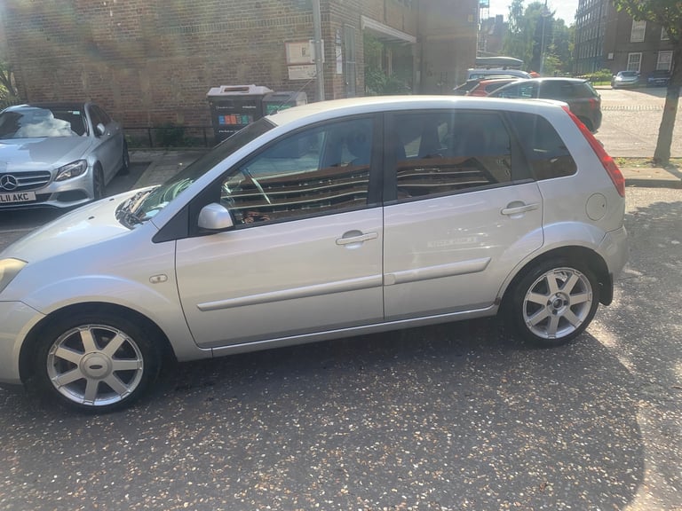 Ford, FIESTA, Hatchback, 2008, Manual, 1388 (cc), 5 doors