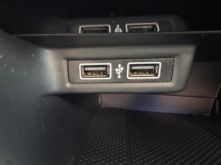 2018 Volkswagen T-Roc 1.5 TSI EVO SEL Euro 6 (s/s) 5dr HATCHBACK Petrol Manual